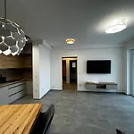 Apartament Tmr Debreţin