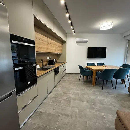 Tmr Apartment